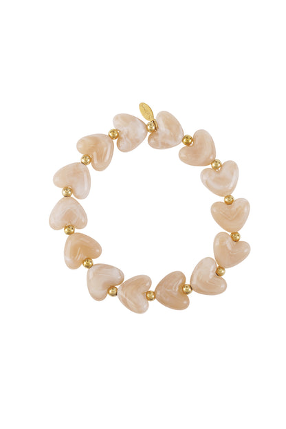Elastieken hartjes kralenarmband