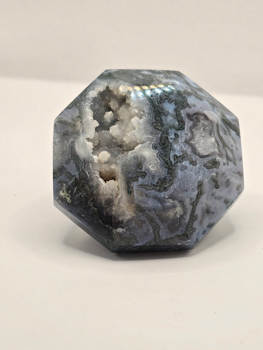 Mosagaat kristal met druzy