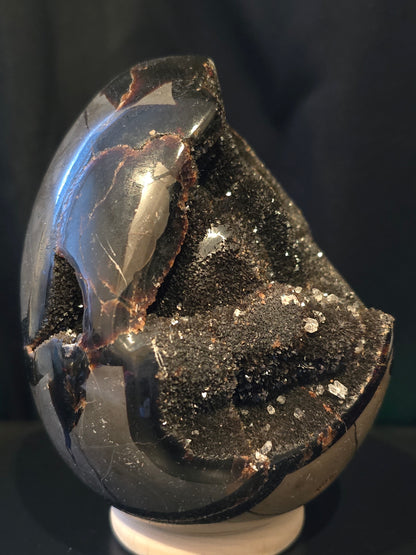 Septarie Geode / Dragon Stone met Kristallen