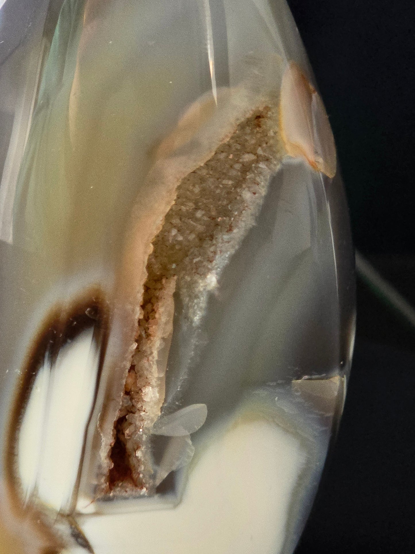 Orka Agaat Vlam met Druzy