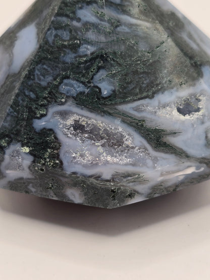 Mosagaat kristal met druzy